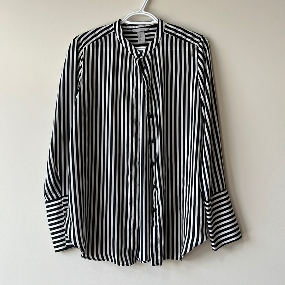 H&M strip button up
